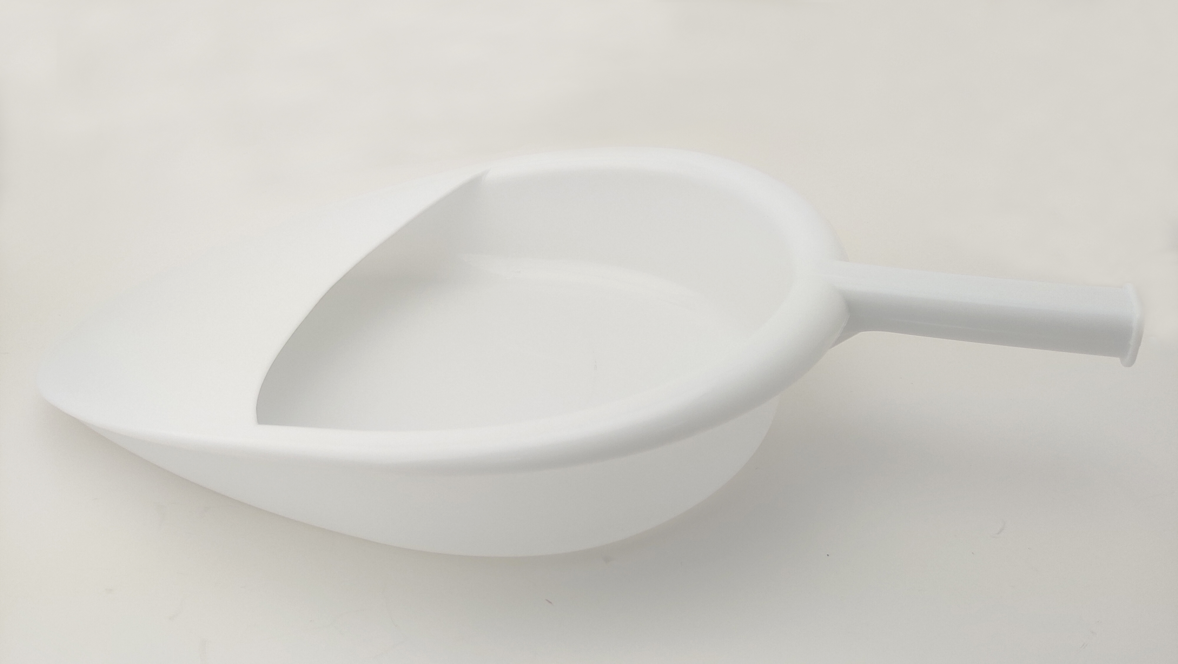 Horizontal Bedpan with Cover